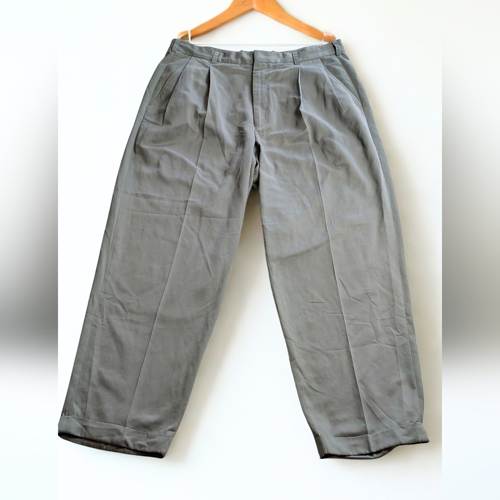 Izod Dress Stone Trousers front Pleats Straight Leg 38X30